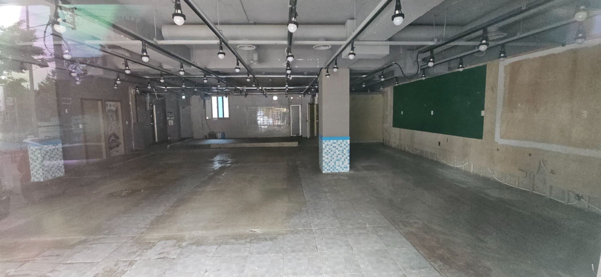 부산광역시 금정구 구서동 상가 - 1