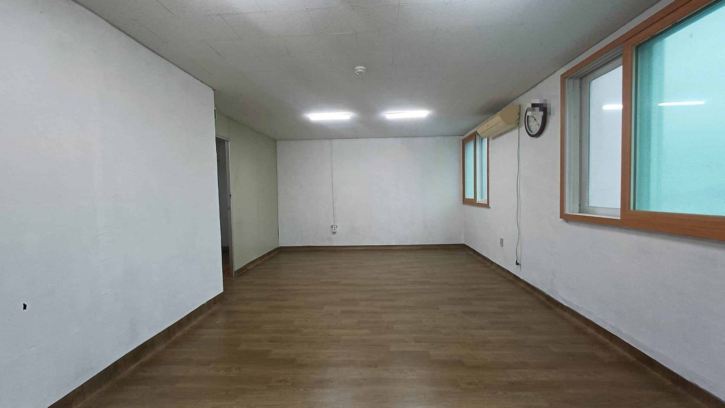 부산광역시 부산진구 부전동 사무실 - 1