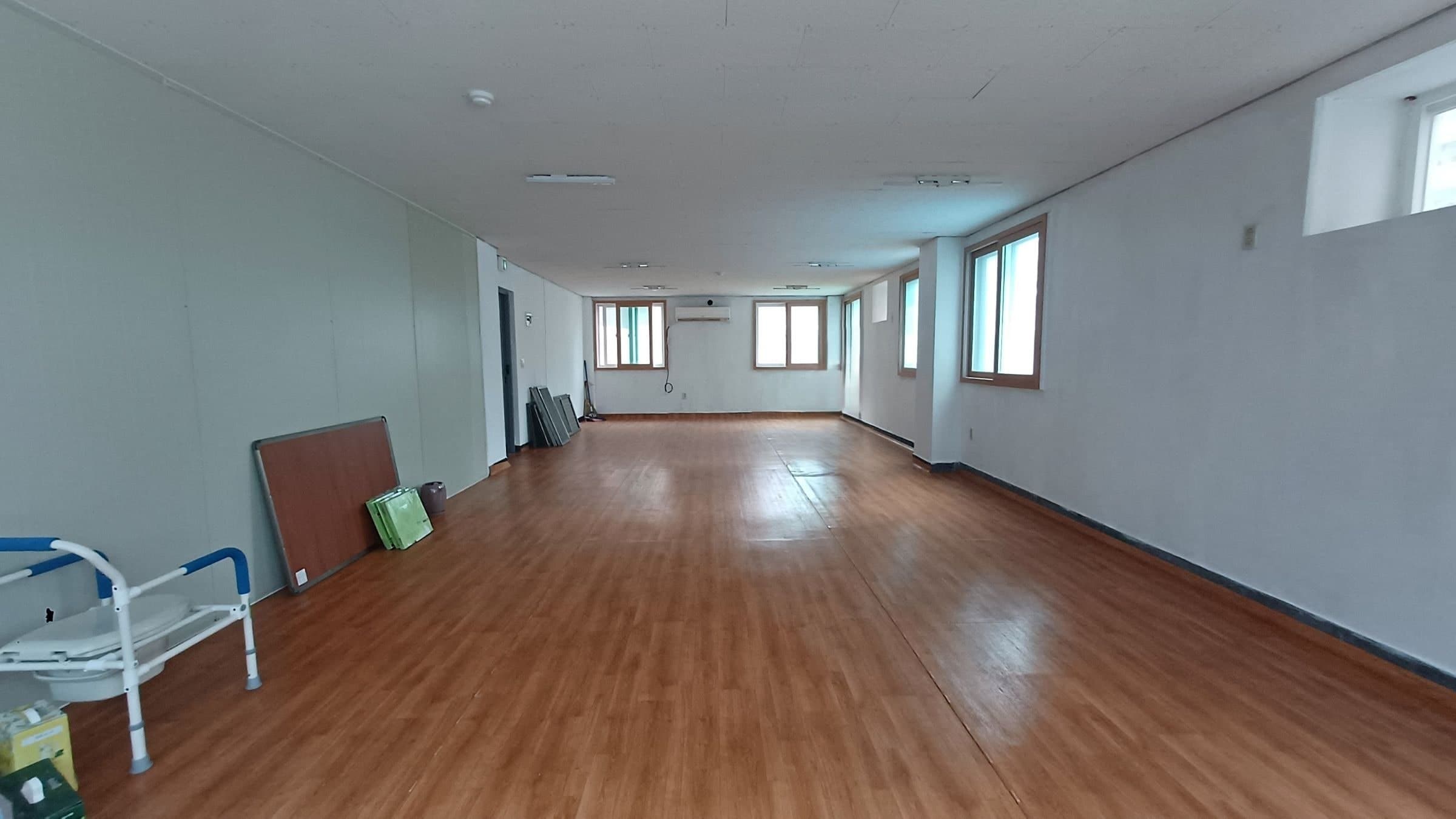 부산광역시 부산진구 부전동 사무실 - 1