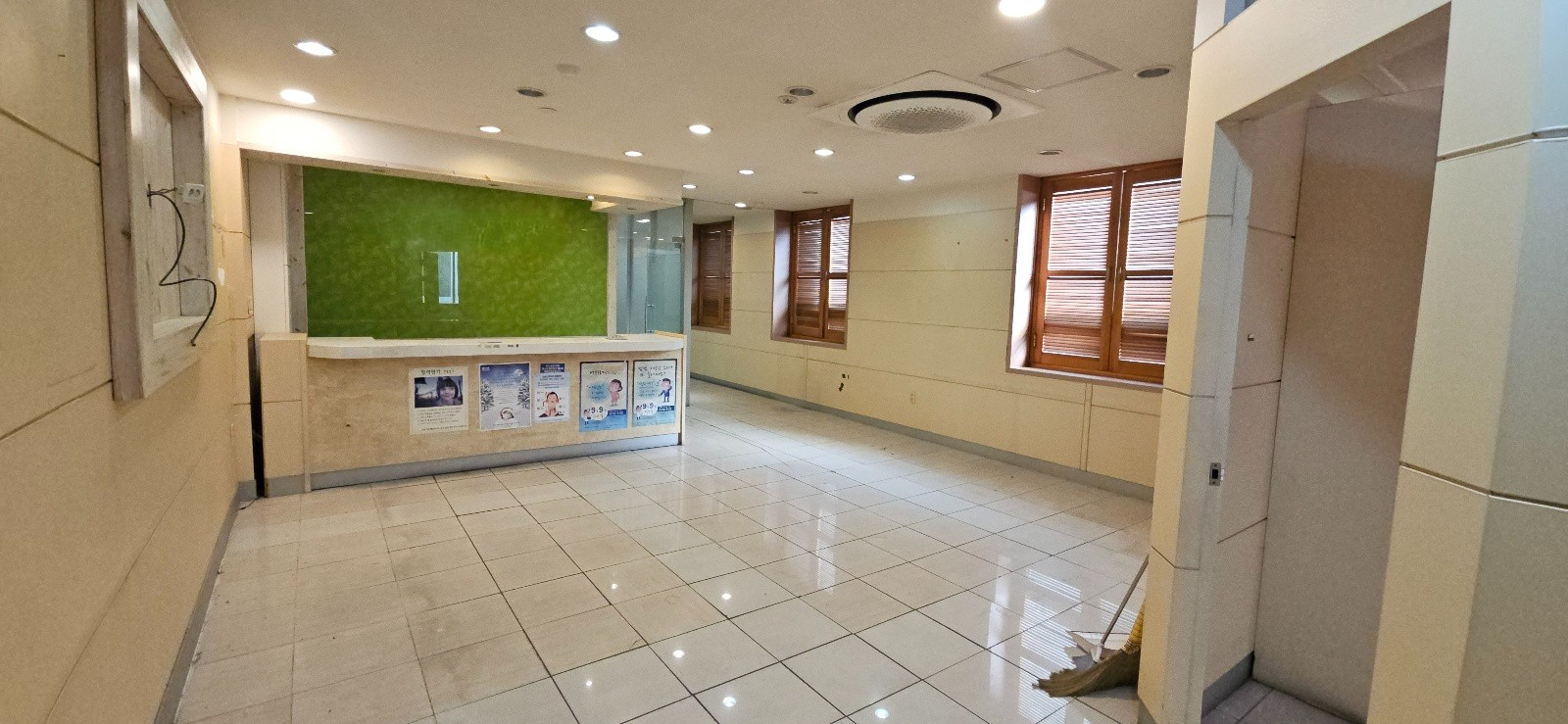 부산광역시 연제구 연산동 사무실 - 1