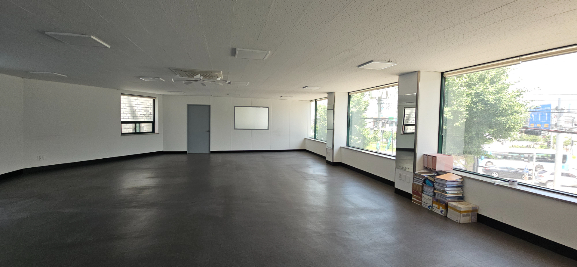 부산광역시 연제구 연산동 사무실 - 1